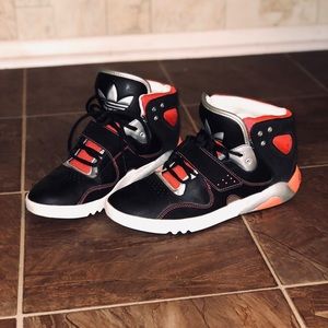 Men’s Adidas Size 10 SALE